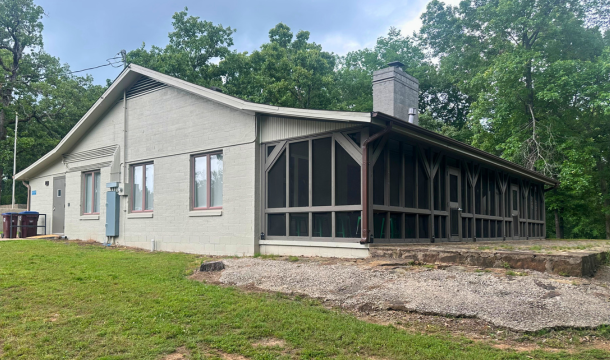 kelley cabin building at burnham woods girl scout property