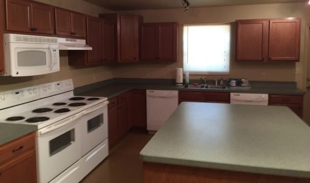 large kitchen at Radford House lodge girl scout property